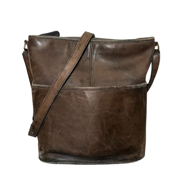 Vintage Coach 70s 80s Navy Bleeker Duffle Sac Zip Up Crossbody Bag Weathered - Picture 1 of 16